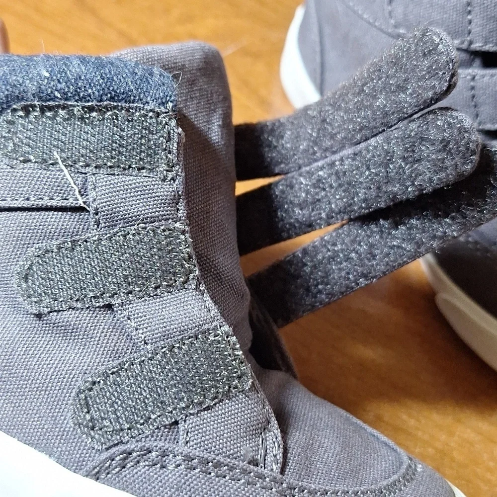***Old Navy Canvas High Top